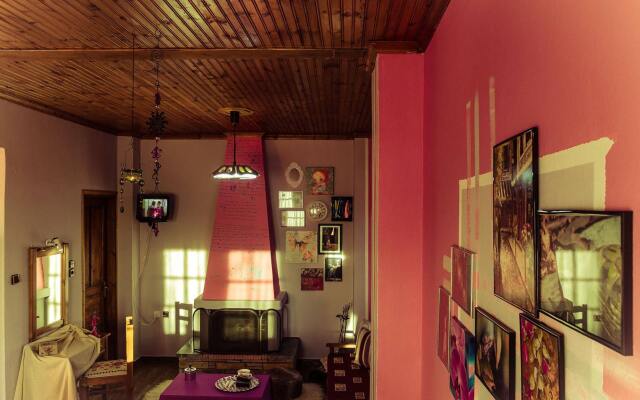 Olga Rooms