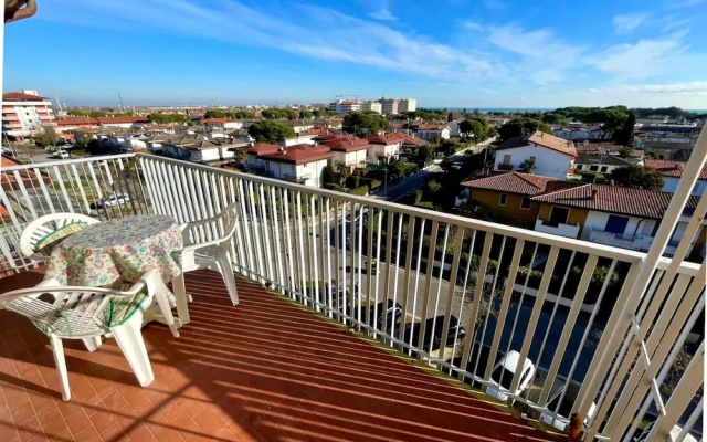 Bright Flat With Balcony-beahost