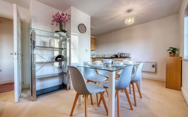 Blue Cedar Apartment