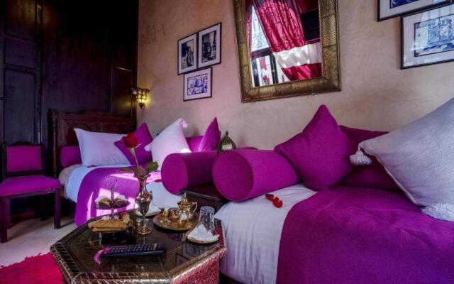 Room in BB - Riad Anabel - Rose Suite