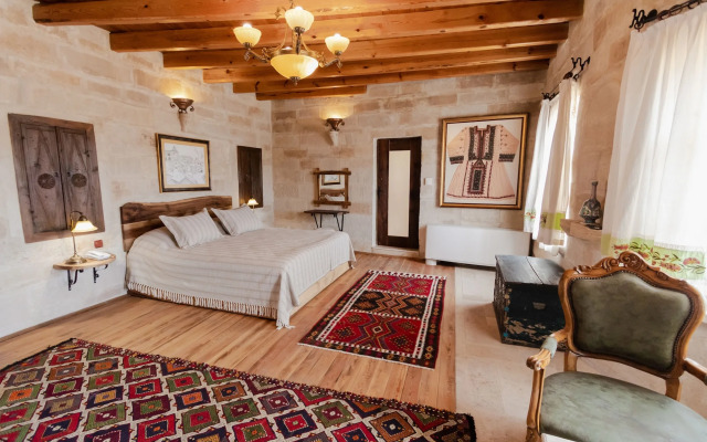 Sultan Cave Suites