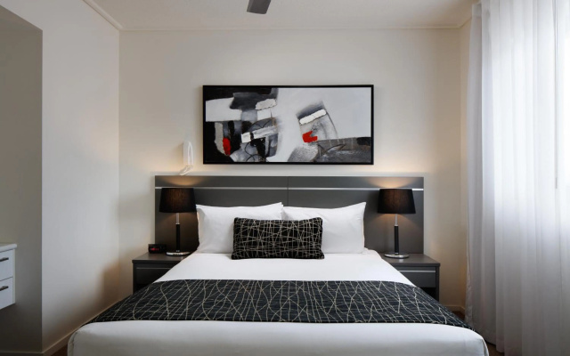 Kensington at Central – Guest Rooms – Townsville