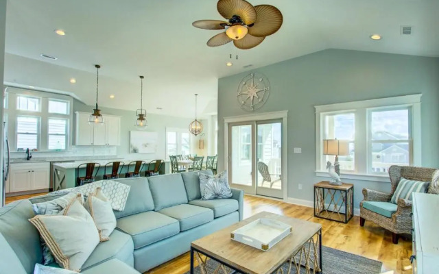 4056 - Tight Lines & Tan Lines