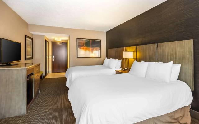 Best Western Plus CottonTree Inn