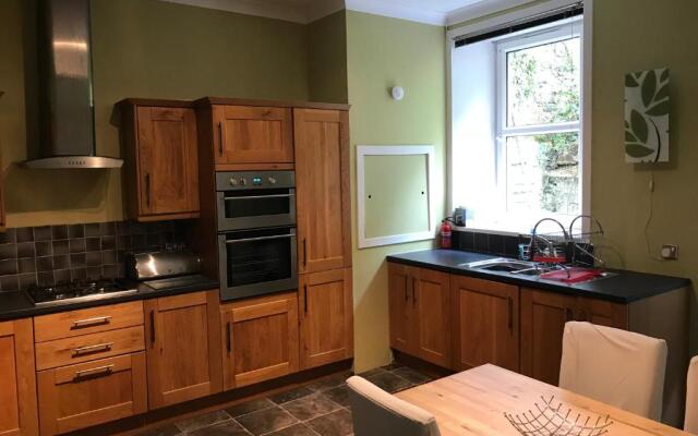 Oban Town Centre Apartment