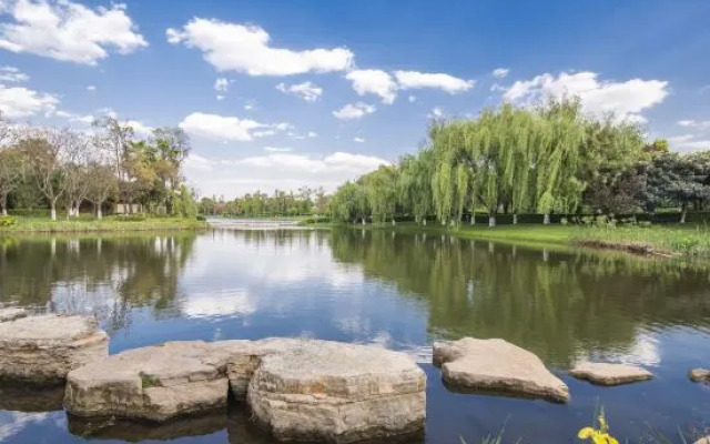 Haigeng Garden Hotel