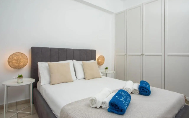 Salty Beach Front House Faliraki