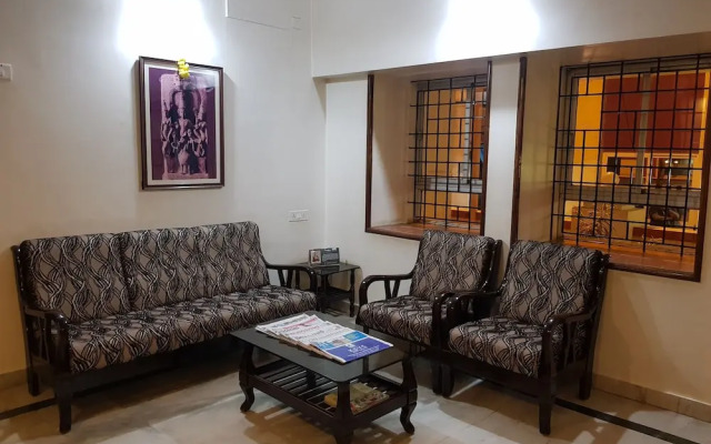 Sri Kumara Lodge