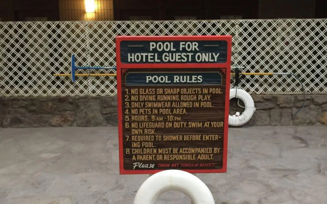 The Cactus Cove Inn and Suites