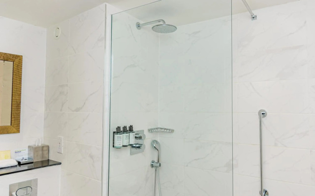 DoubleTree by Hilton Hotel London ExCel