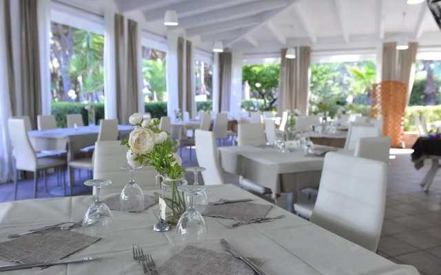 Apartment in Baia Domzia Near the sea