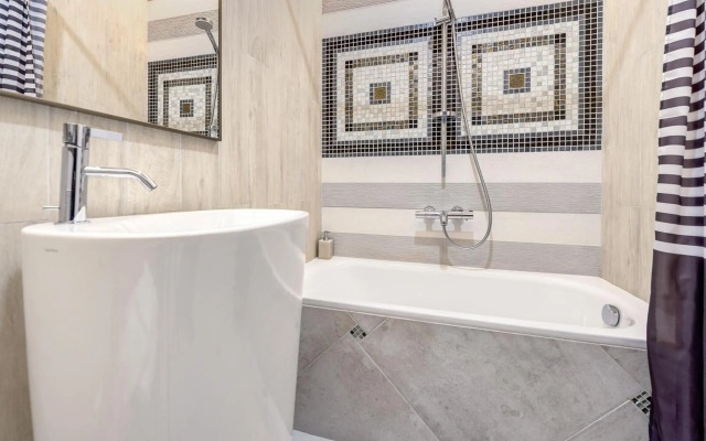 Dysnos Avenue Apartments