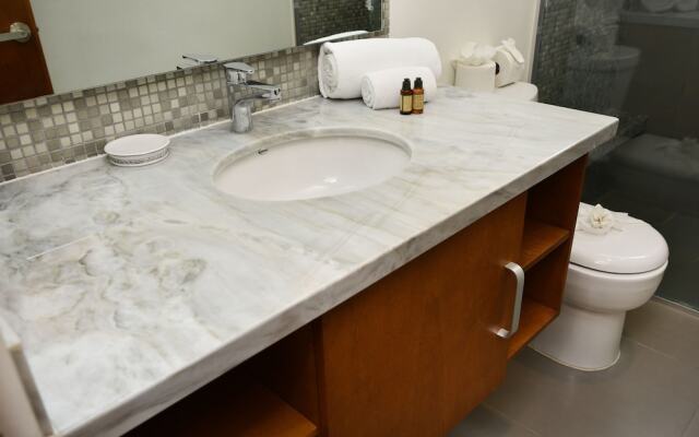 Lunada 115 by iMexico