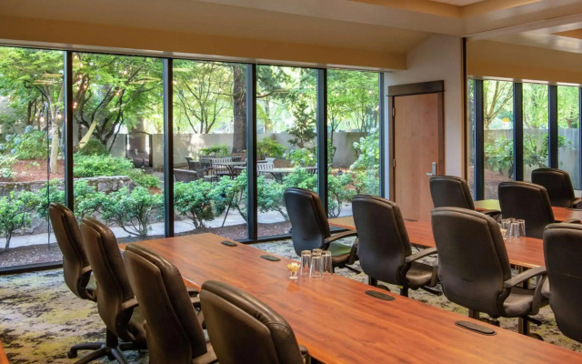 DoubleTree by Hilton Hotel Portland
