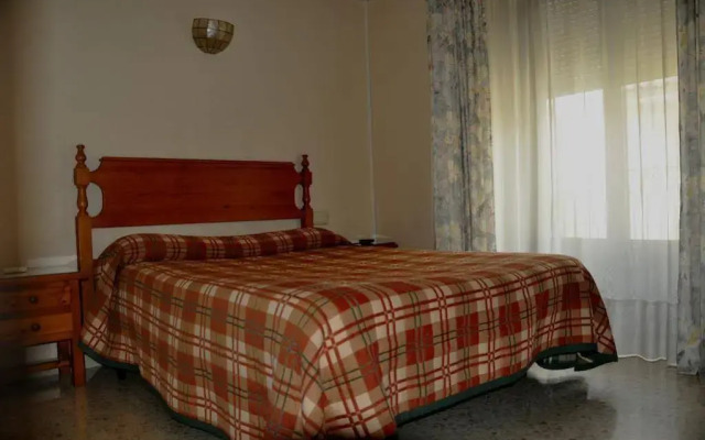 Hostal Niza I II