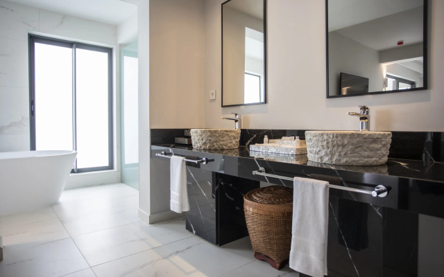 Sea Diamond Boutique Hotel & Spa by Sea Resorts