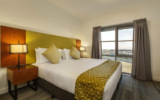 Quest Melbourne Airport