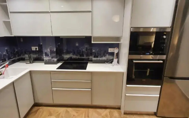 The Six Museums central Athens Stadium 4pers apart