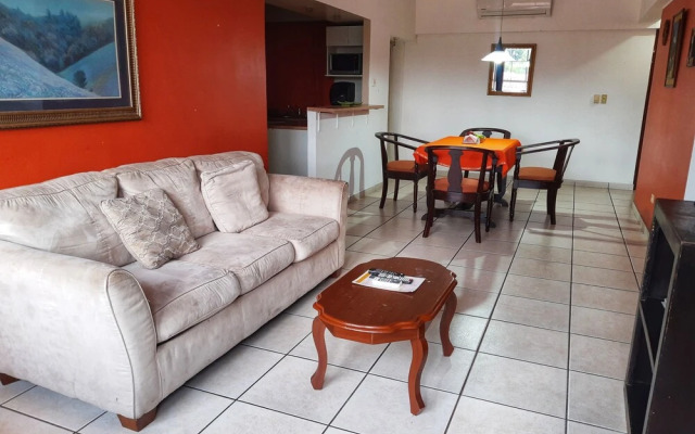 Suites & Apartments San Benito Flats