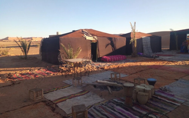Sahara desert camp