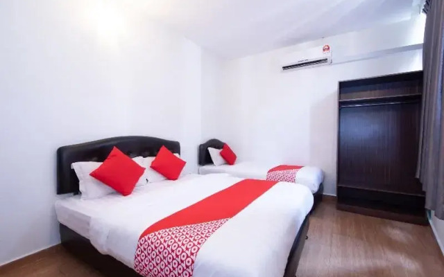Oyo 698 Hotel Sepang at Dengkil