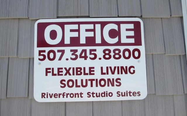 Riverfront Studio Suites
