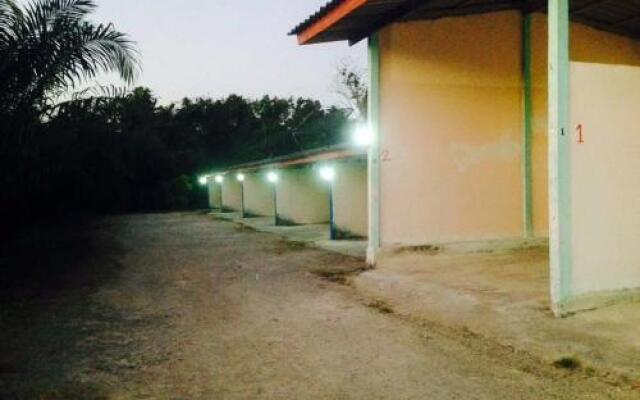 Petchmalee Guesthouse