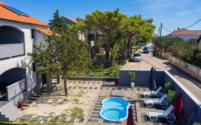 Beautiful Home in Privlaka With Wifi and 4 Bedrooms