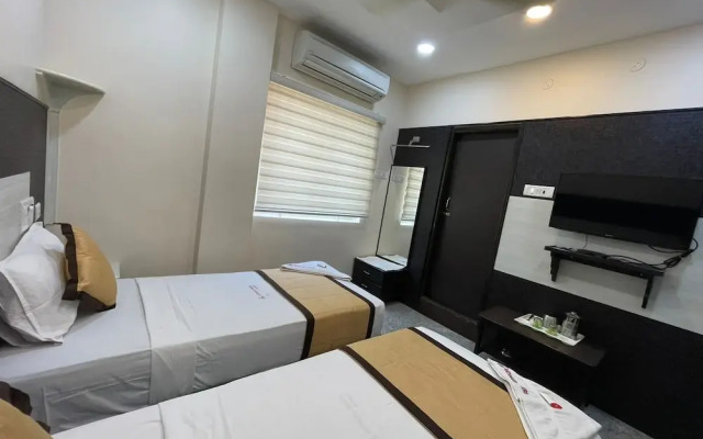 Hotel Rathnavel Towers Annex