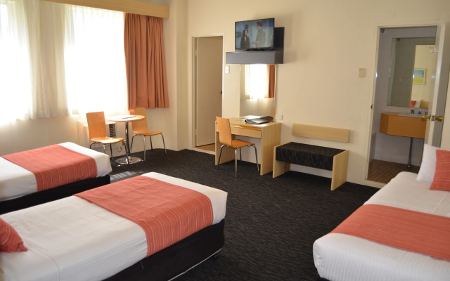 Devere Hotel