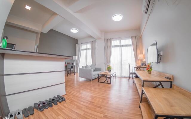 Myanandar residence
