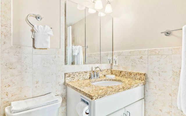 Unit 8317 - Ocean Racquet Club