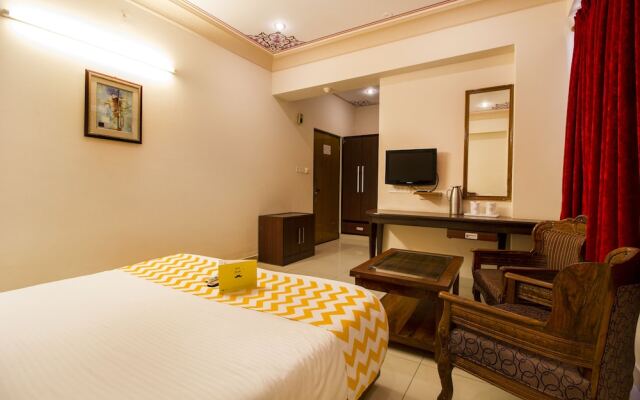 FabHotel Empire Regency