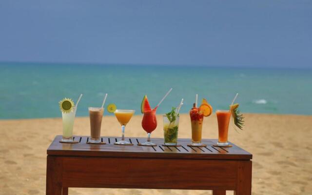 Mangrove Beach Cabana