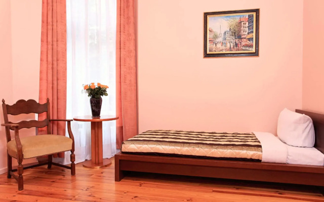 Hotel - Pension Cortina