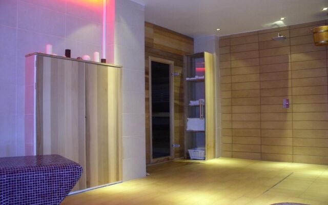 Astra Village Hotel Suites