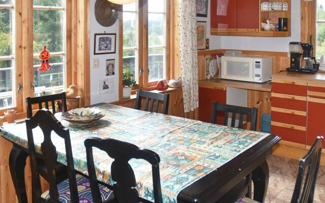 8 Person Holiday Home in Lonevåg