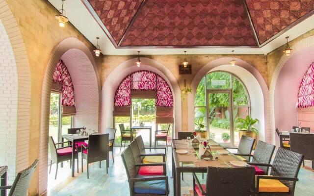OYO 8771 Hotel Allahabad Regency