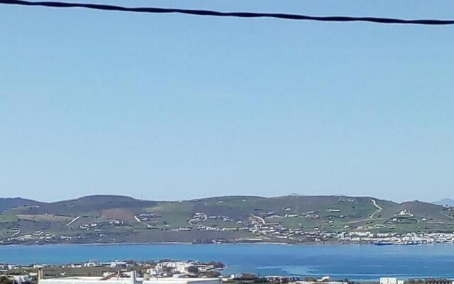 Traditional house paros