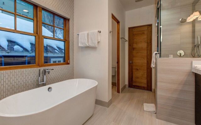 Old Town Masterpiece 6 Bedroom Home by RedAwning