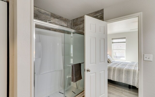 Gold Canyon Vacation w/ Private Patio & Fire Pit!