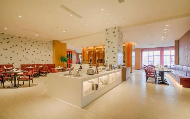 Ramada Encore Lingbao