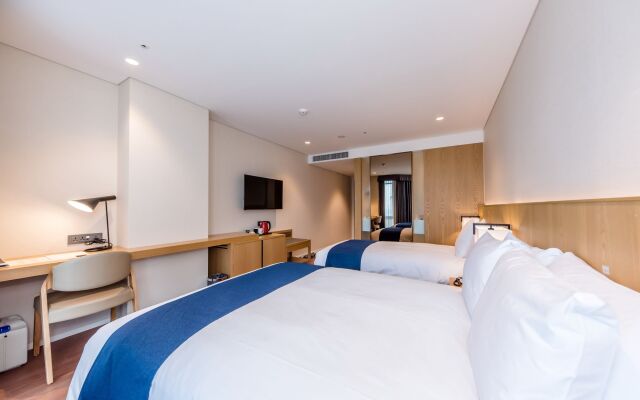 Hotel Sirius