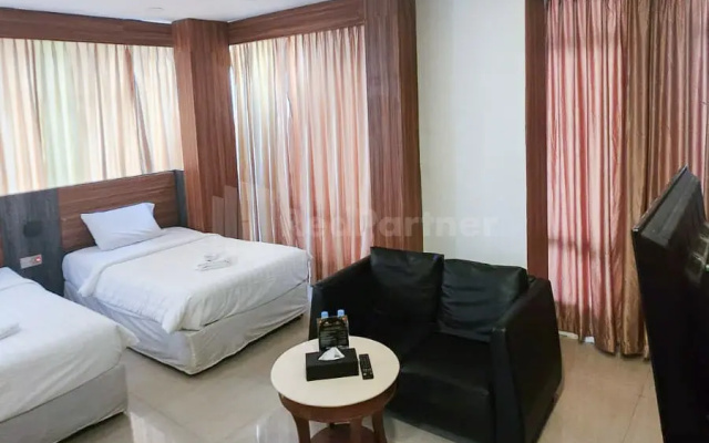 Chola Inn at Nagoya Hill Batam Mitra RedDoorz
