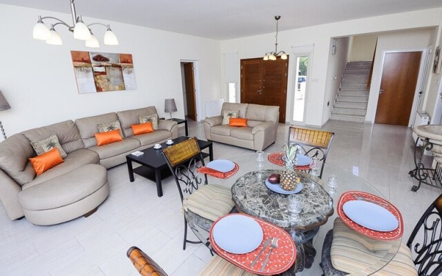 Oceanview Luxury Villa 196
