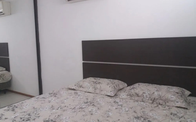 Luxor Tambau Flat Home Service