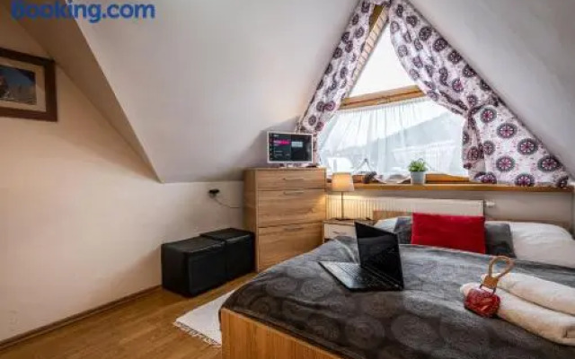 Willa Cicha Woda III