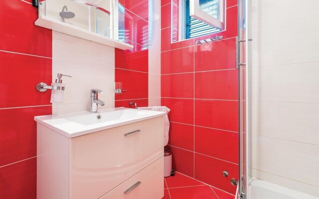 Amazing Home in Grebastica With Wifi and 1 Bedrooms