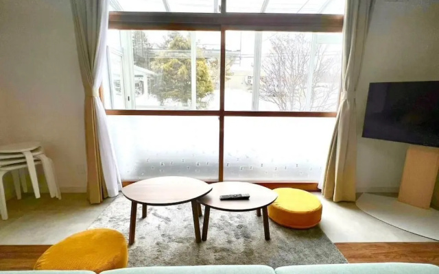 Powder Chalet Furano – Guest Rooms – Furano