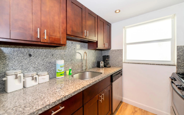 710 South Beach Apartment